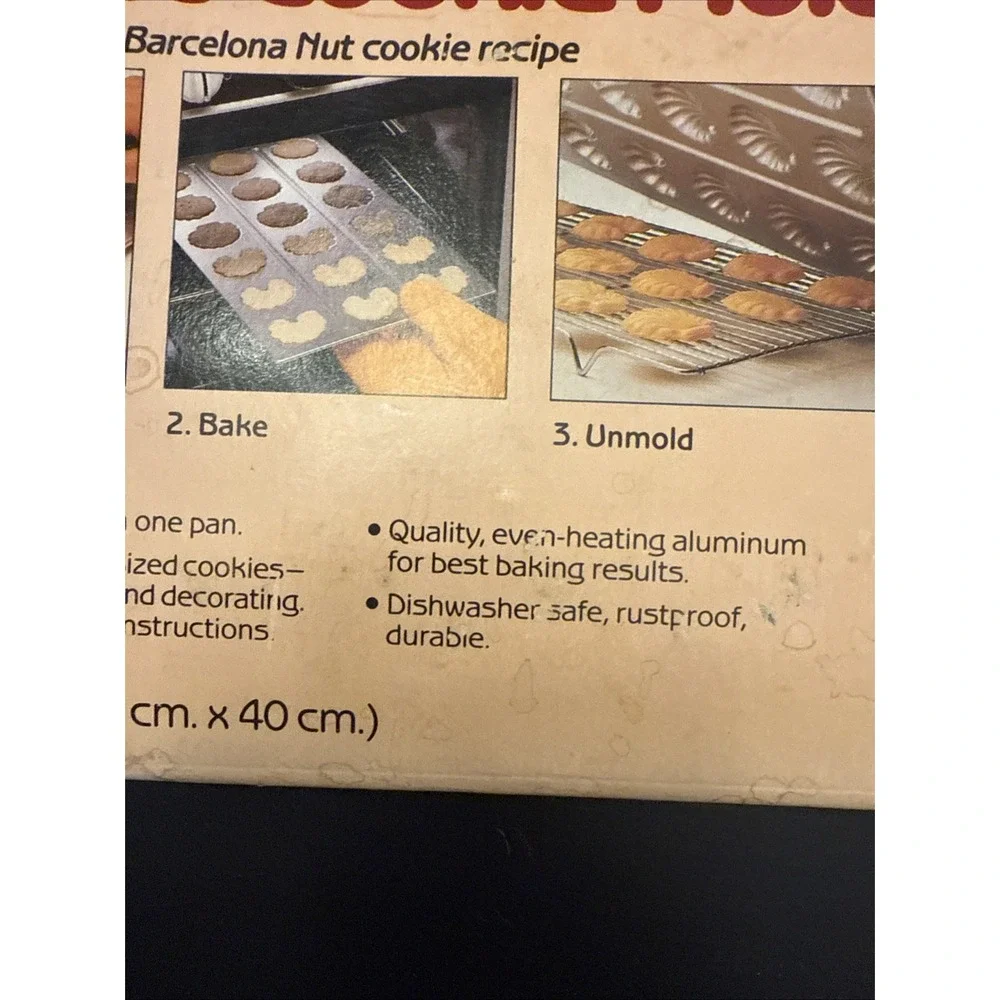 Vintage 1984 Wilton Venetian Classic Cookie Mold Baking Pan